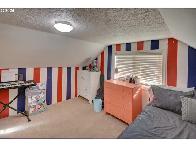 $430,000 | 717 12th Avenue, Seaside, OR 97138