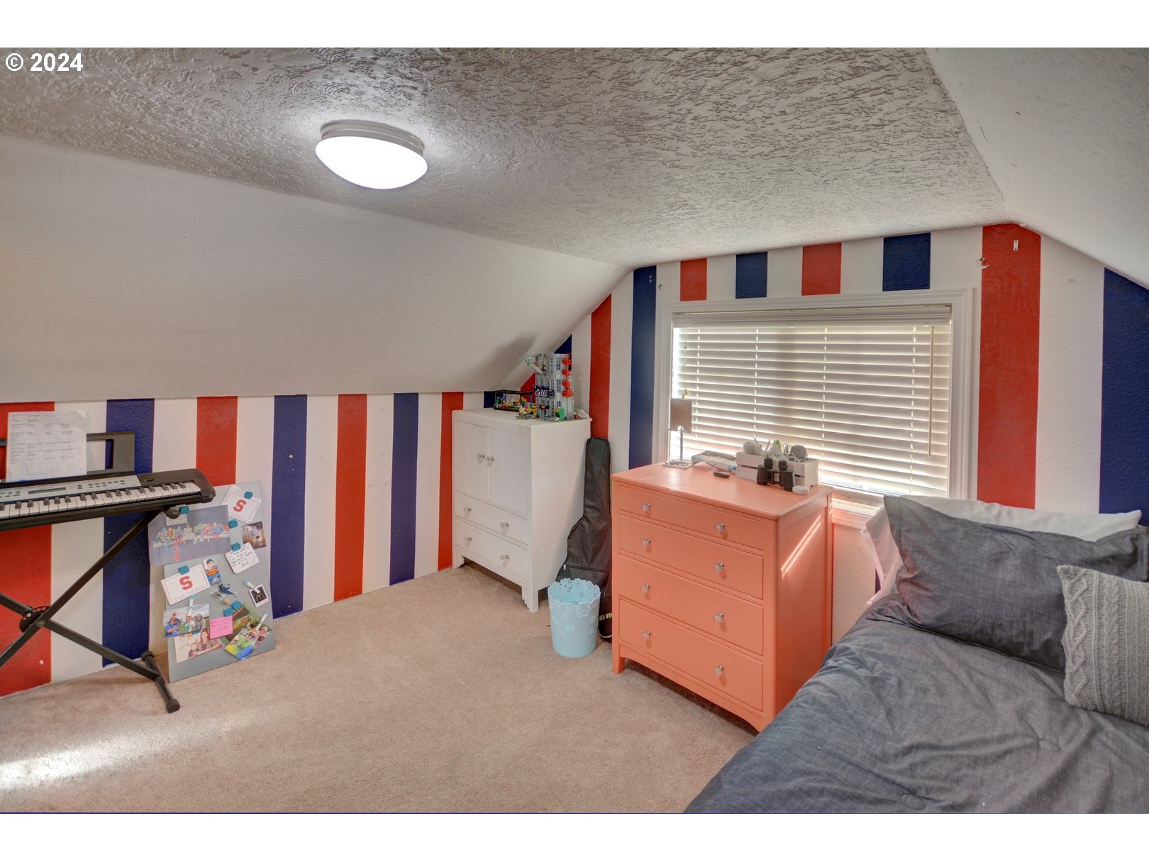 717 12th Avenue Seaside, OR 97138 - Photo 11 of 16