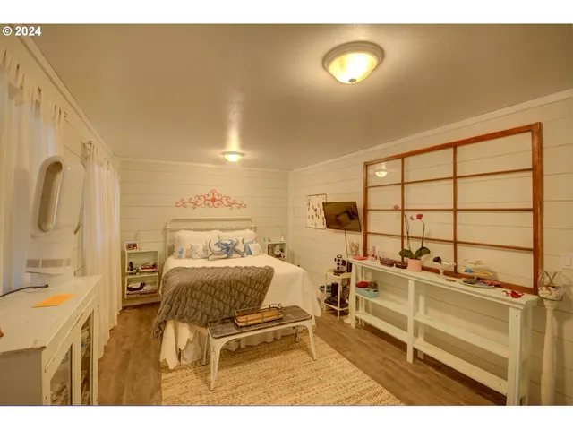 $430,000 | 717 12th Avenue, Seaside, OR 97138