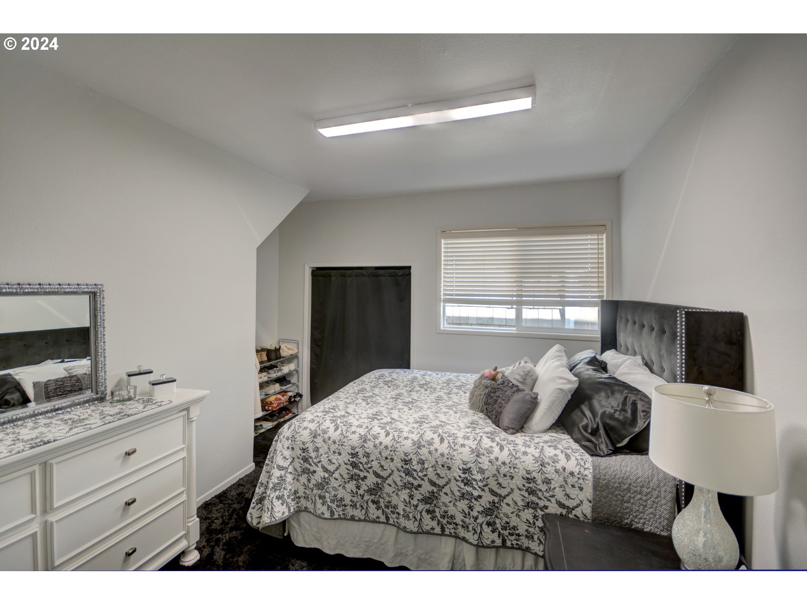 717 12th Avenue Seaside, OR 97138 - Photo 10 of 16