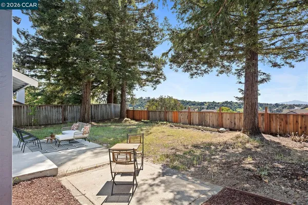 $799,000 | 2419 Hillview Lane, Pinole, CA 94564