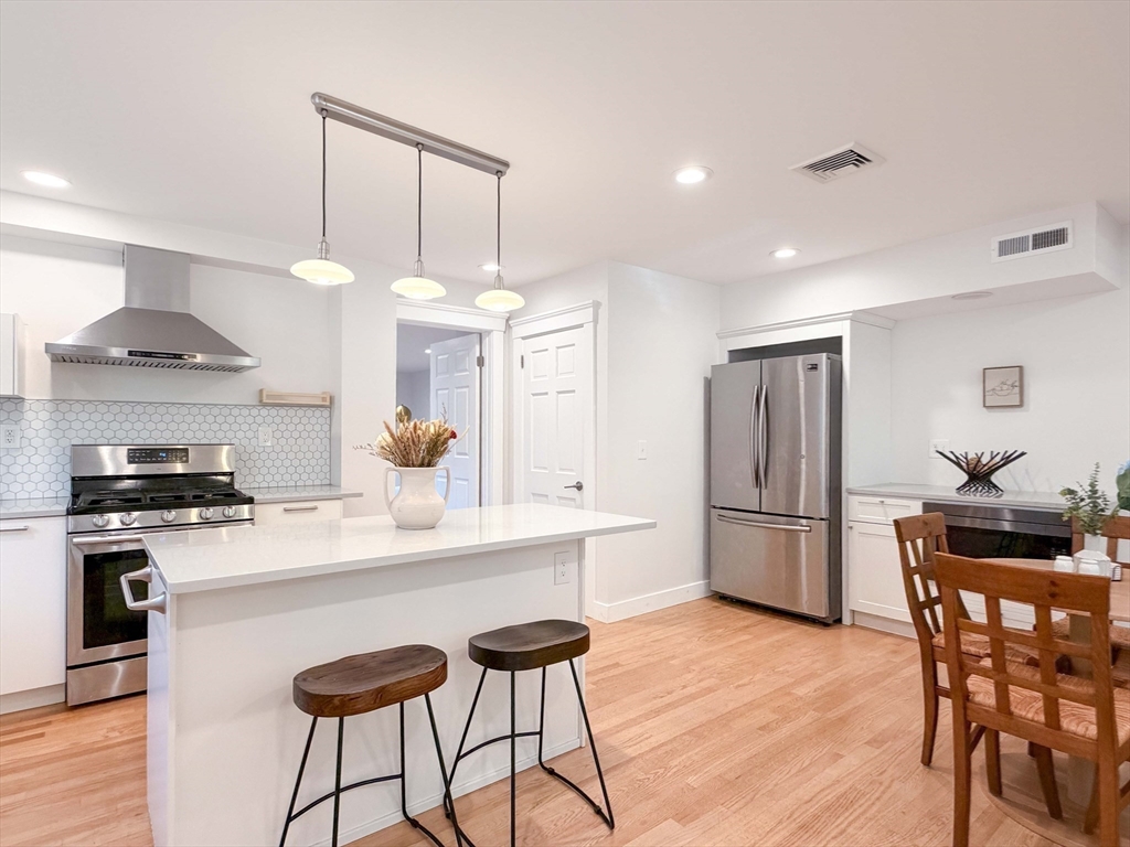 130 Viles Street Weston, MA 02493 - Photo 9 of 29