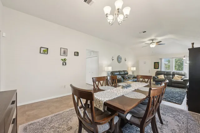 $1,800 | 2222 Mountain Quail Way, Conroe, TX 77385