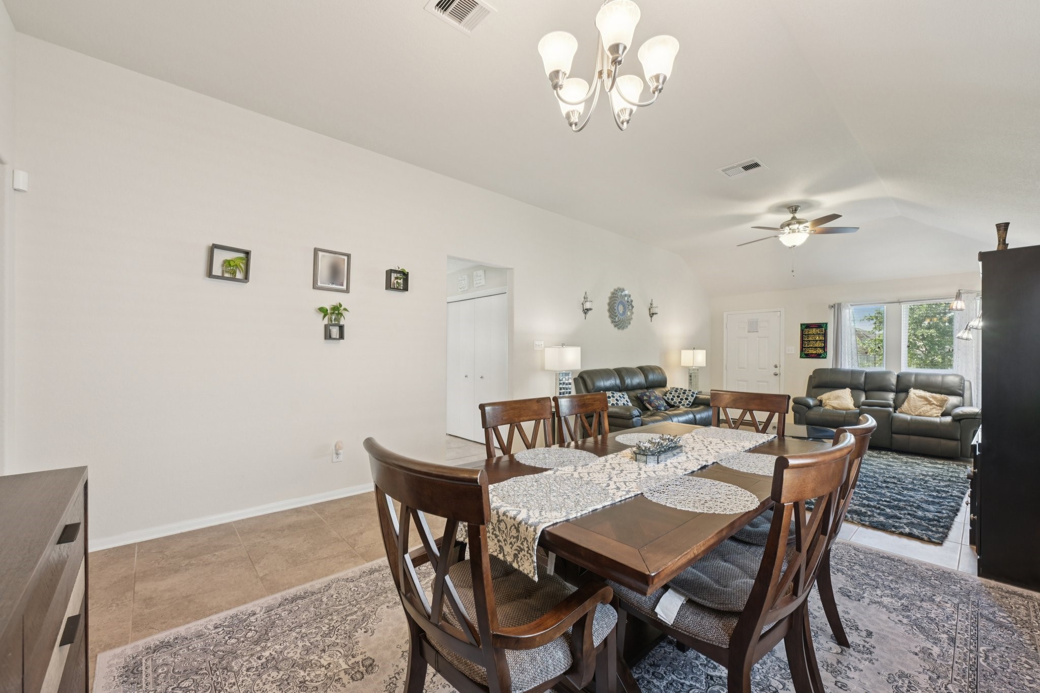 2222 Mountain Quail Way Conroe, TX 77385 - Photo 11 of 35