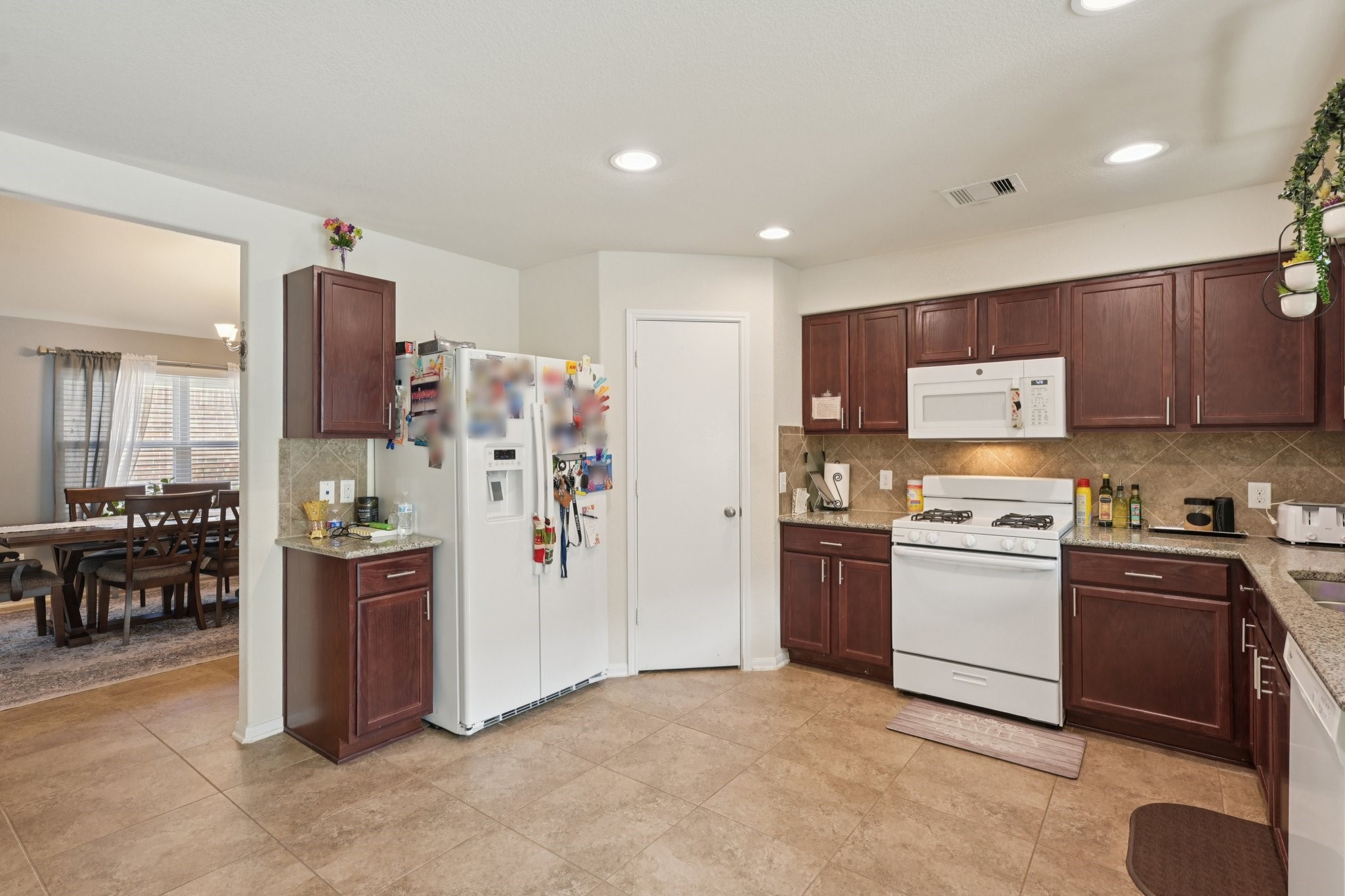 2222 Mountain Quail Way Conroe, TX 77385 - Photo 12 of 35