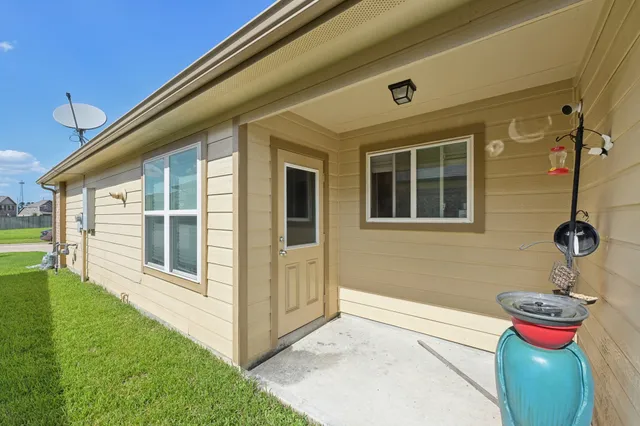 $1,800 | 2222 Mountain Quail Way, Conroe, TX 77385