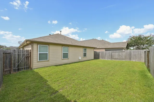 $1,800 | 2222 Mountain Quail Way, Conroe, TX 77385