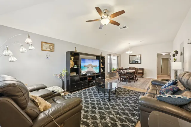 $1,800 | 2222 Mountain Quail Way, Conroe, TX 77385