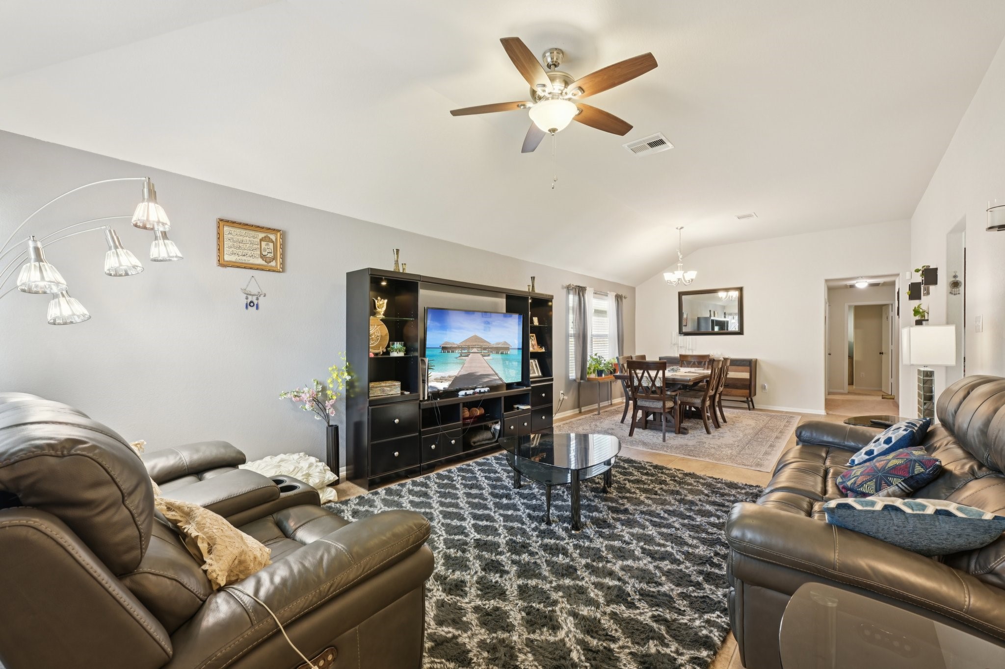 2222 Mountain Quail Way Conroe, TX 77385 - Photo 4 of 35