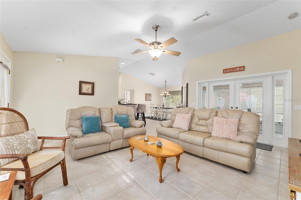 84 Hunting Lodge Drive Inverness, FL 34453 - Photo 12 of 55