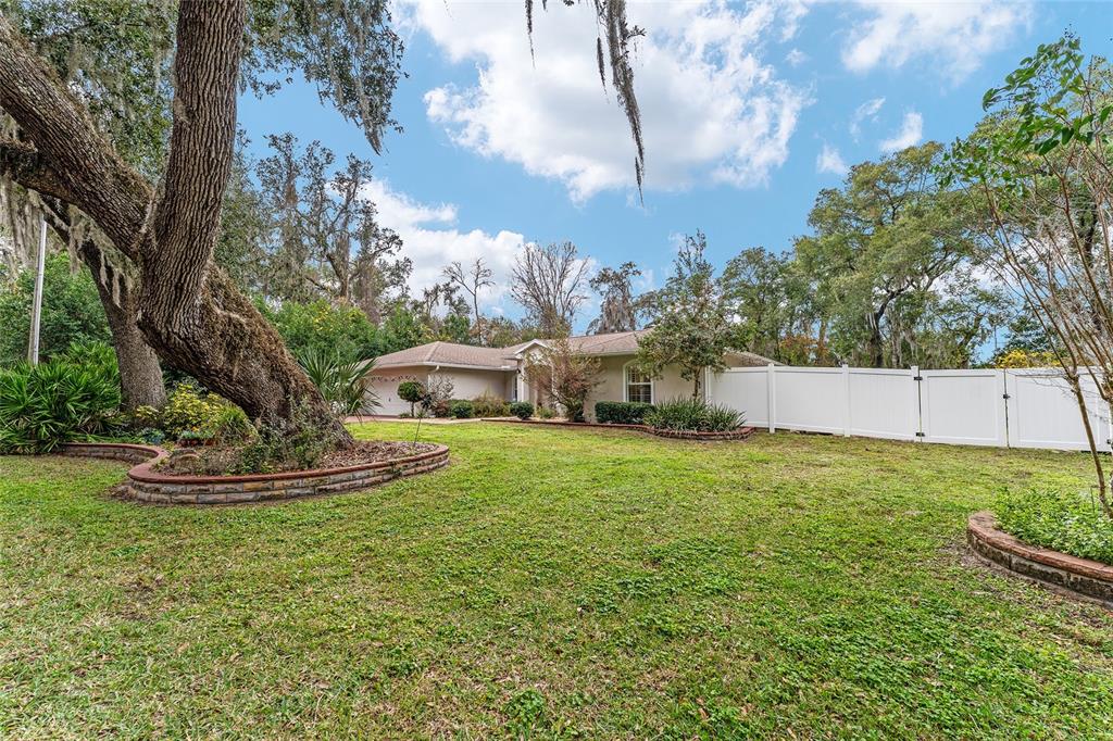 84 Hunting Lodge Drive Inverness, FL 34453 - Photo 49 of 55