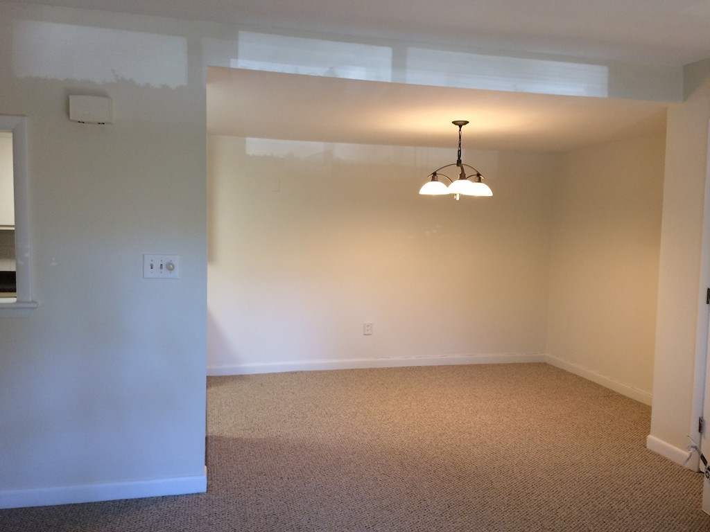 55 Jacqueline Road, Unit 1 Waltham, MA 02452 - Photo 3 of 7 Gallery Image 3