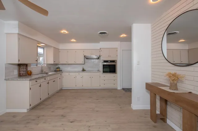 $410,000 | 5356 North Bond Street, Fresno, CA 93710