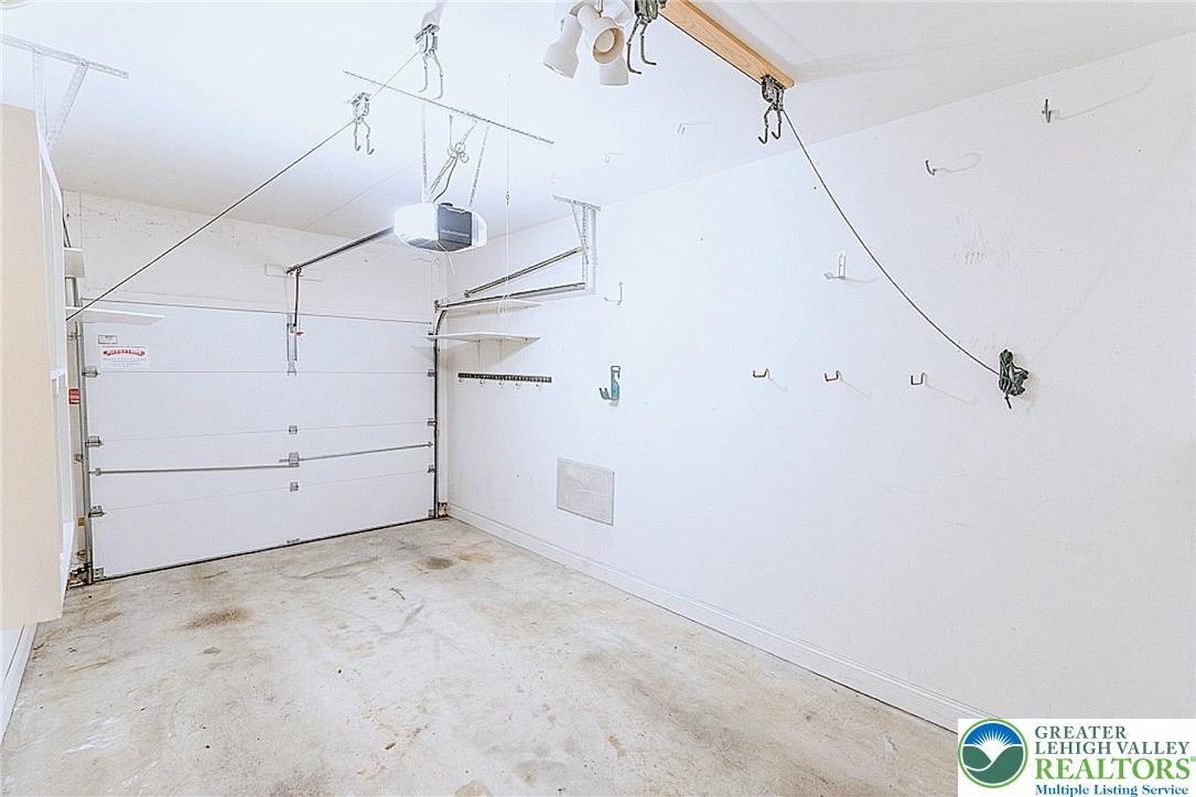 4024 Evergreen Road Allentown, PA 18104 - Photo 27 of 30