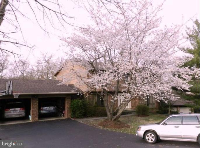 Exterior front 3