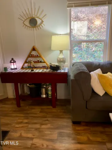 $73,000 | 4127 Middlebrook Way, St. Paul, VA 24283