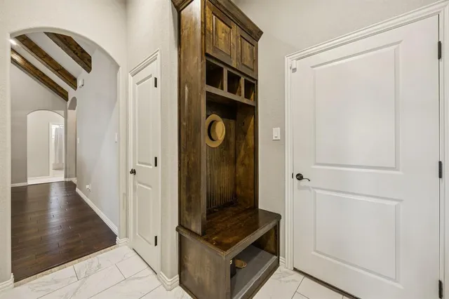 a view of an entryway