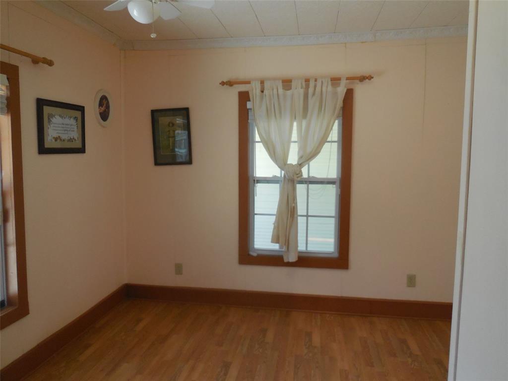 316 Mesquite Street Ranger, TX 76470 - Photo 7 of 21 Gallery Image 7