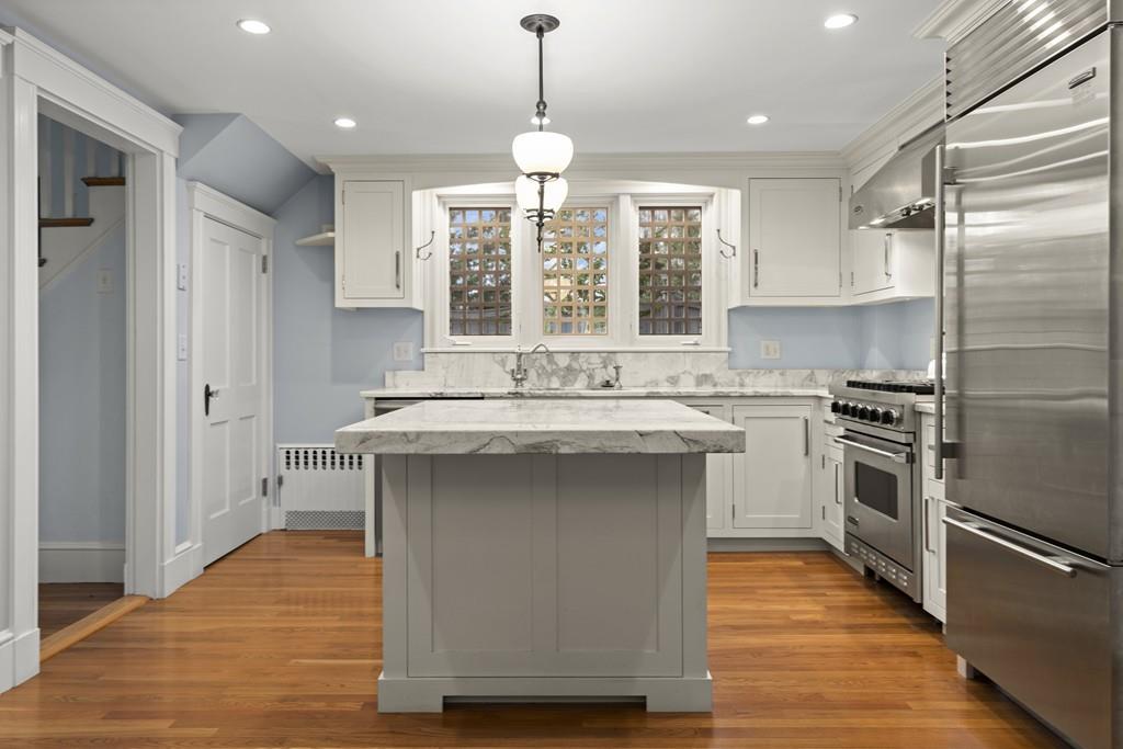 31 Avon Road Wellesley, MA 02482 - Photo 7 of 25