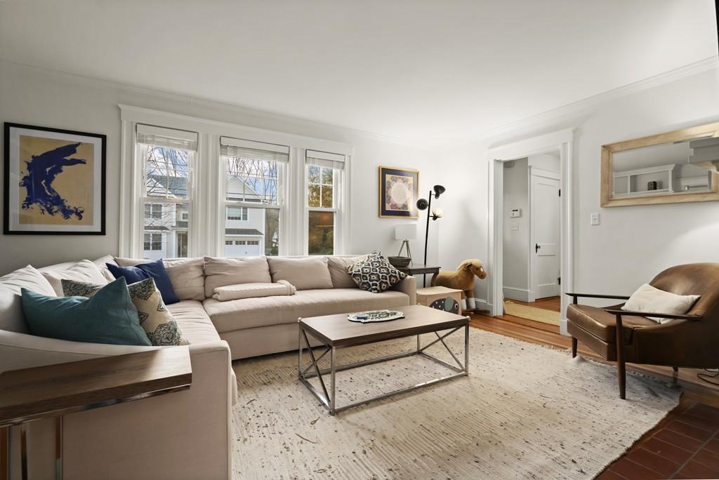 31 Avon Road Wellesley, MA 02482 - Photo 10 of 25
