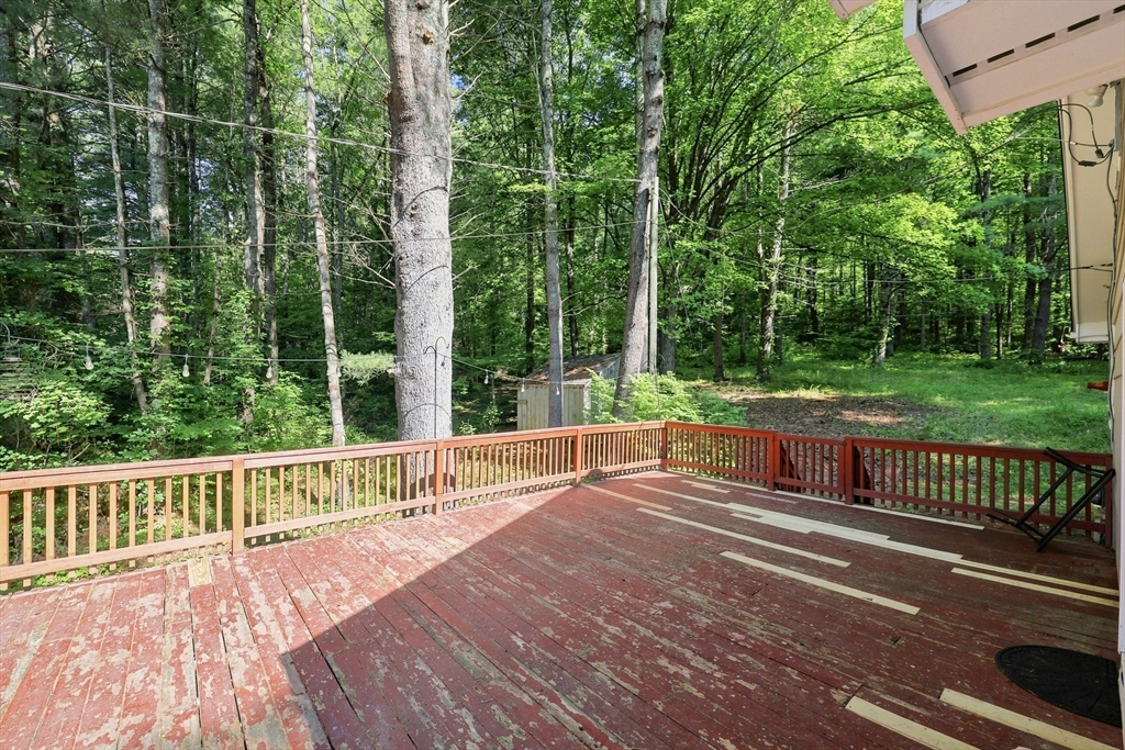 93 Leno Road Holland, MA 01521 - Photo 28 of 42 Gallery Image 28