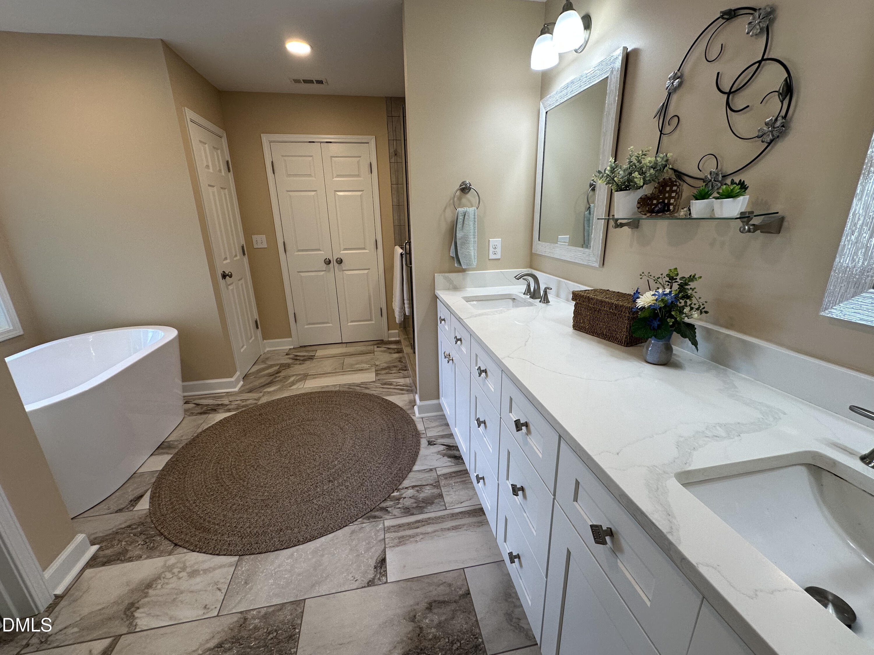 8909 Breeland Way Raleigh, NC 27613 - Photo 32 of 53
