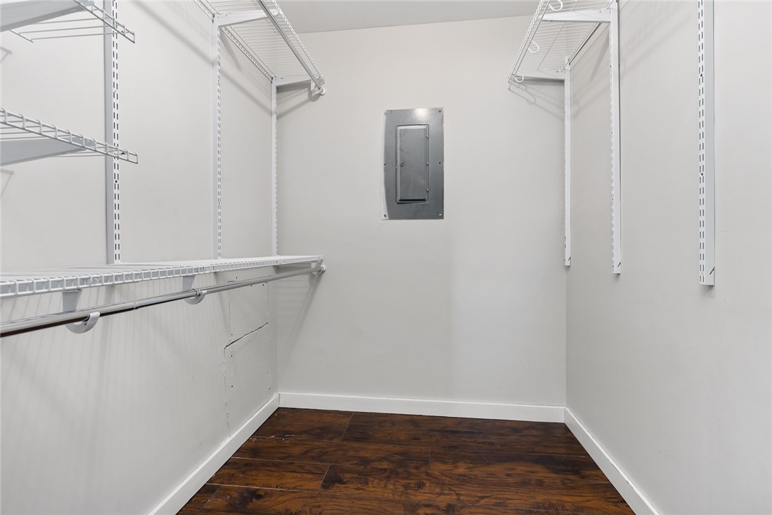 1407 Old Ivy Road Anderson, SC 29621 - Photo 18 of 30 Owner's Closet