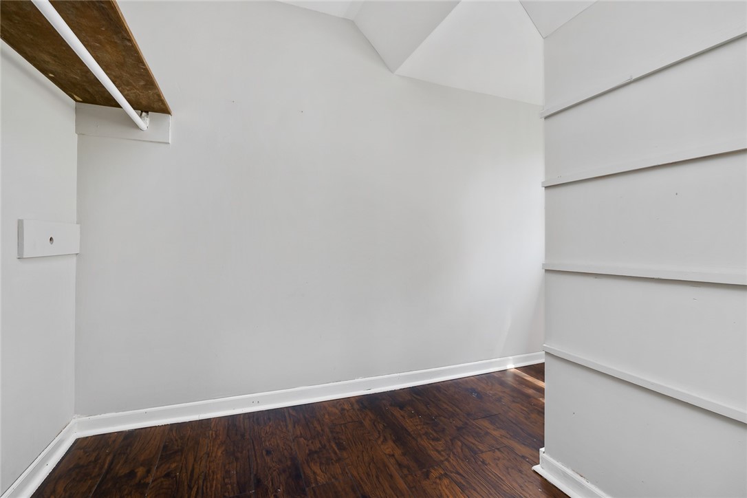 1407 Old Ivy Road Anderson, SC 29621 - Photo 24 of 30 Upstairs Walk-in Closet
