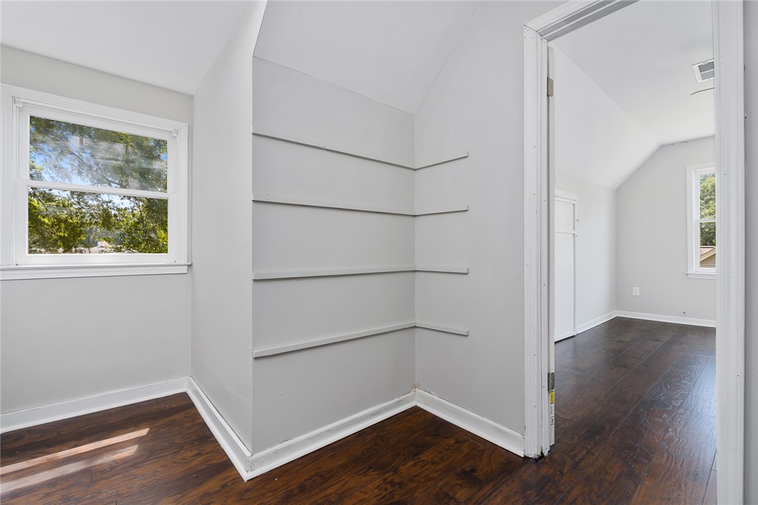 1407 Old Ivy Road Anderson, SC 29621 - Photo 25 of 30 Upstairs Walk-in Closet