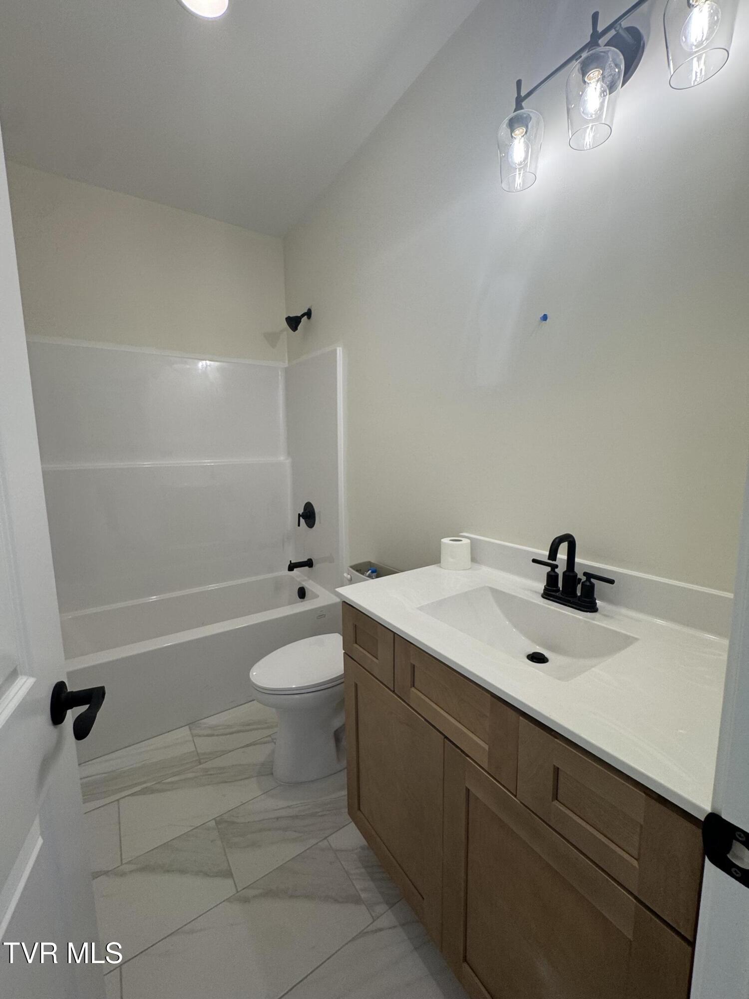 1207 Brown Road Erwin, TN 37650 - Photo 15 of 18 IMG_1726