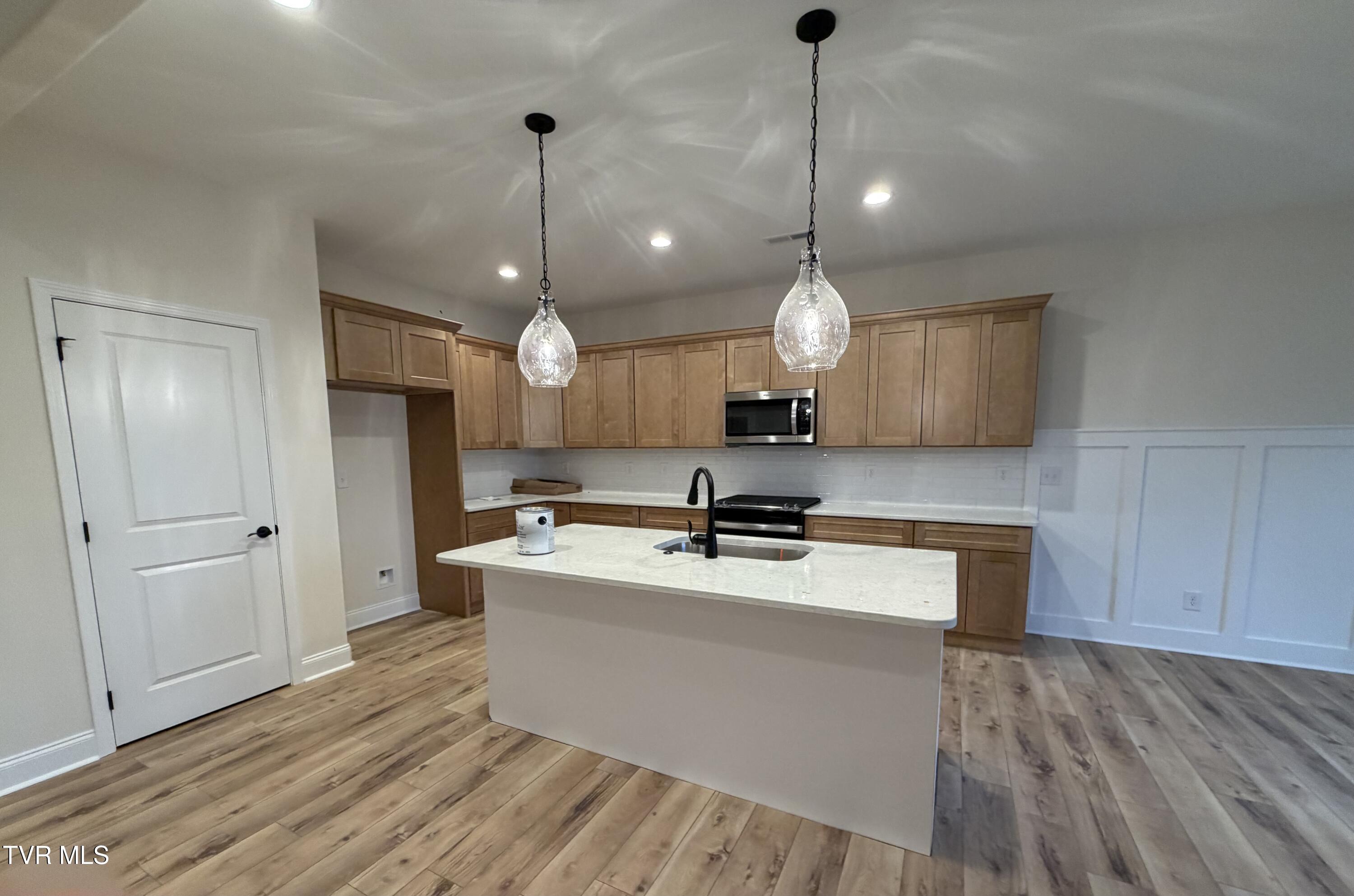 1207 Brown Road Erwin, TN 37650 - Photo 7 of 18 IMG_0765