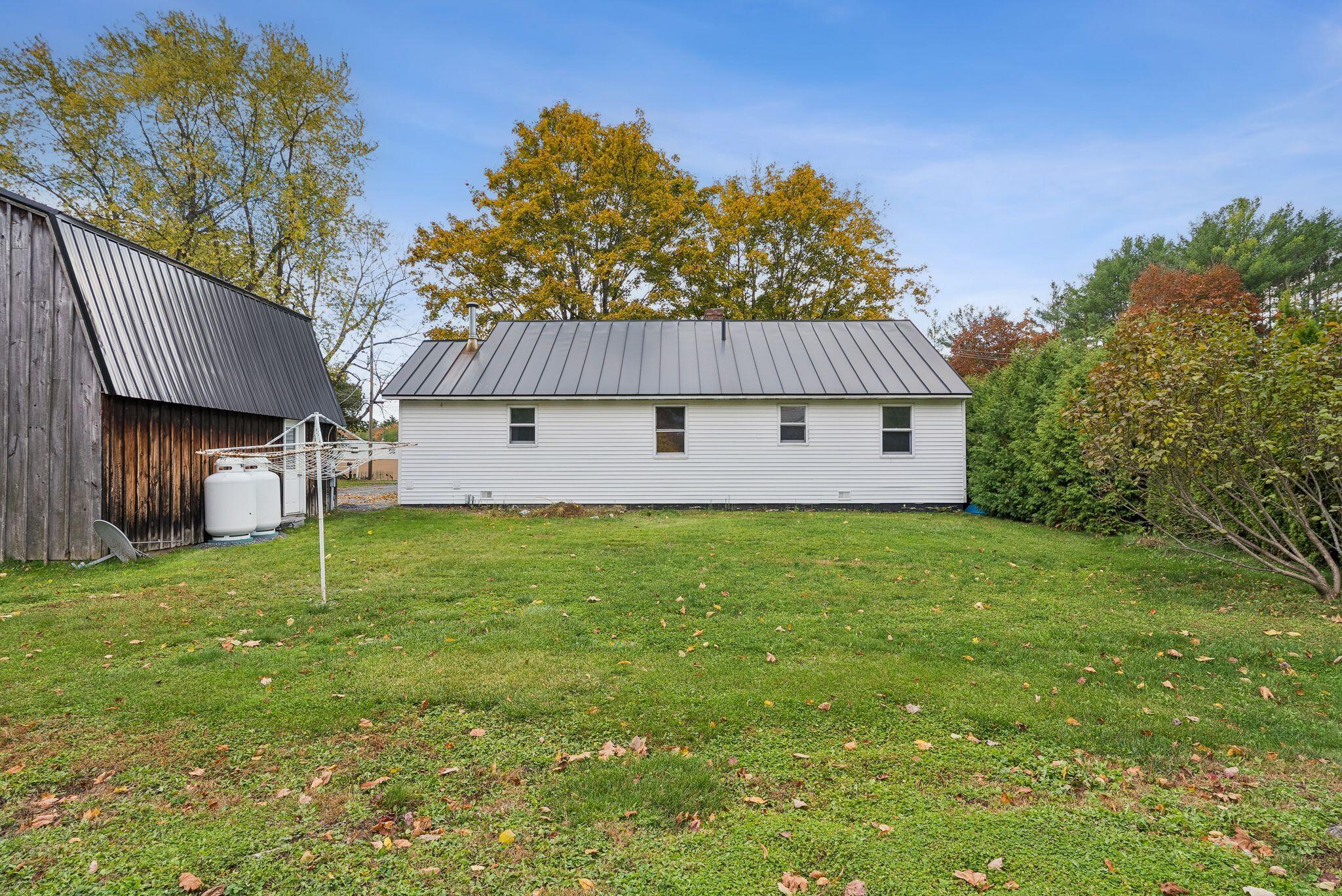 158 Clinton Avenue Winslow, ME 04901 - Photo 27 of 29 4_DSC05523