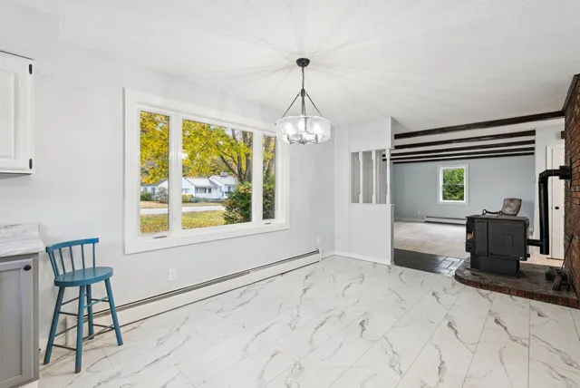 $299,900 | 158 Clinton Avenue, Winslow, ME 04901