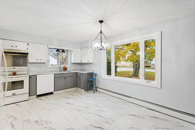 $299,900 | 158 Clinton Avenue, Winslow, ME 04901