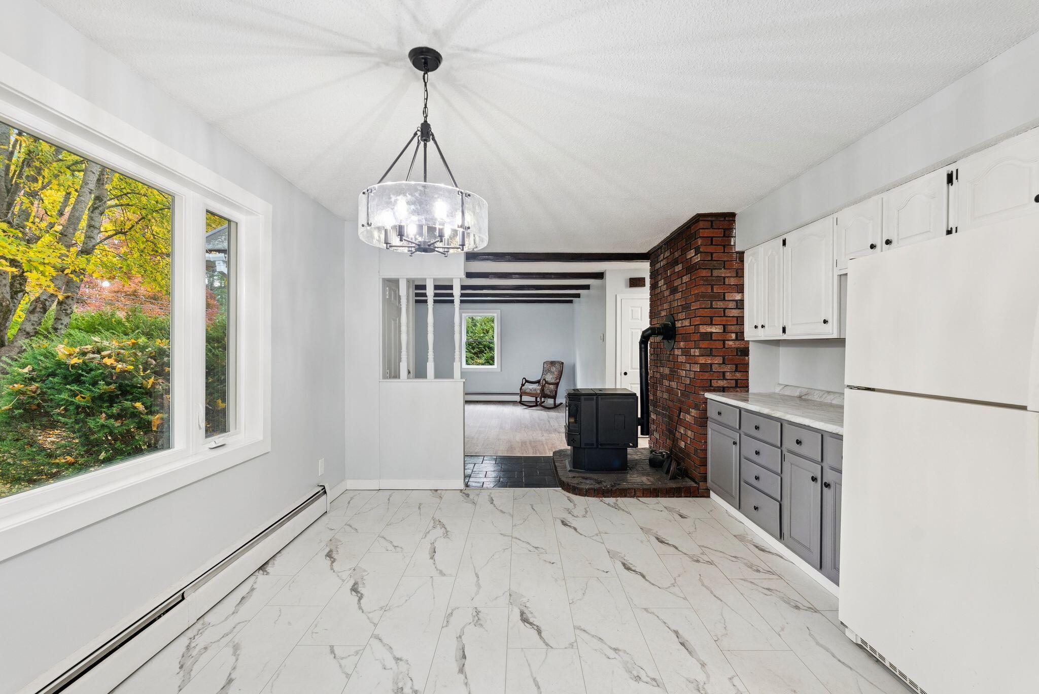 158 Clinton Avenue Winslow, ME 04901 - Photo 8 of 29 11_DSC05433