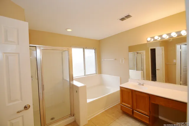 $2,200 | 15310 Spring Land, San Antonio, TX 78247