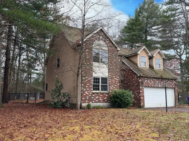 $375,000 | 81 Tania Drive, Taunton, MA 02718