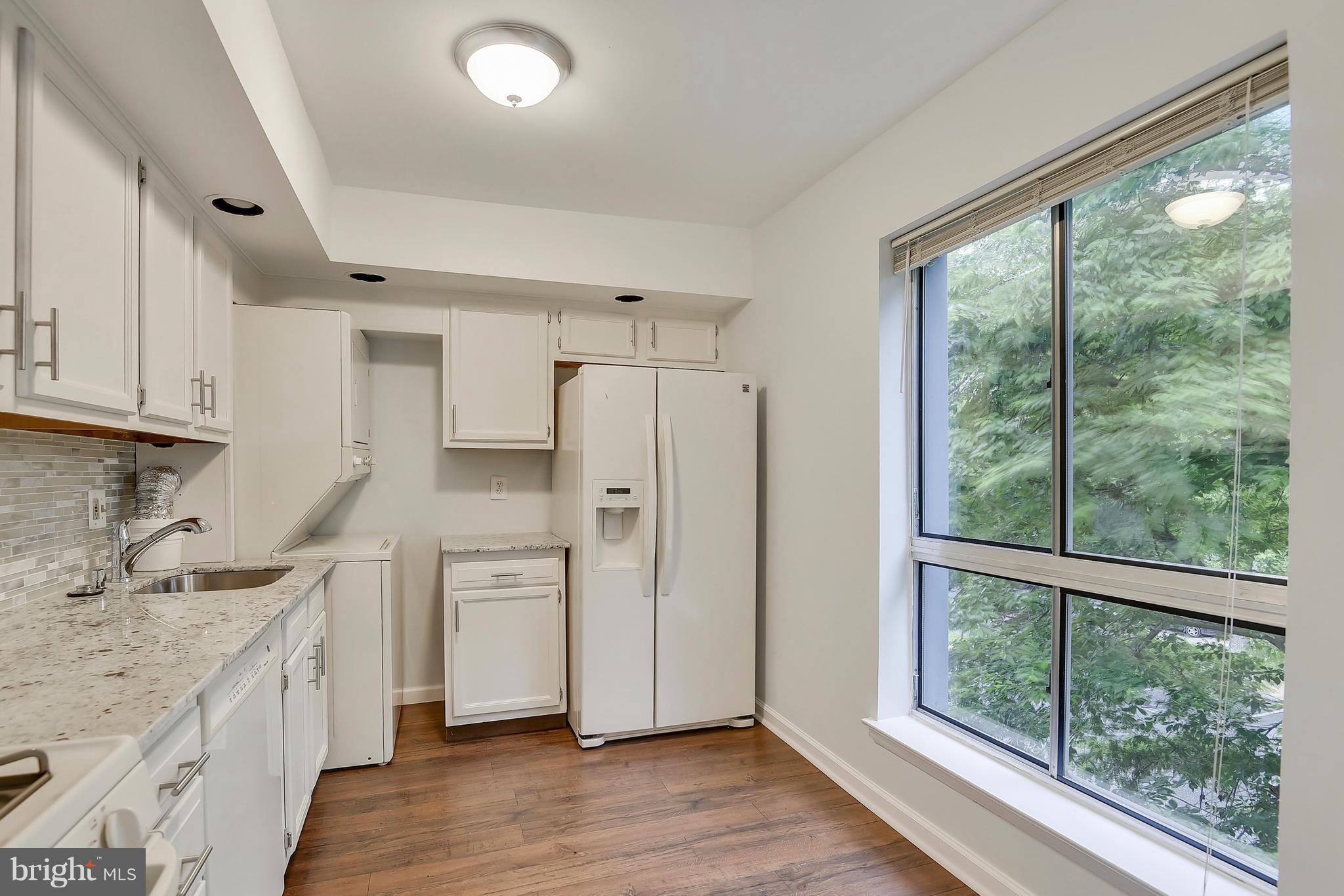 3970 Bel Pre Road, Unit 8 Silver Spring, MD 20906 - Photo 15 of 30 Kitchen