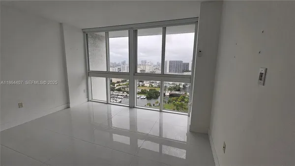 $5,000 | 1861 Northwest N River Drive, Unit 11, Miami, FL 33125
