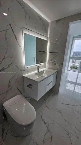 $5,000 | 1861 Northwest N River Drive, Unit 11, Miami, FL 33125