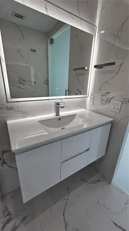 $5,000 | 1861 Northwest N River Drive, Unit 11, Miami, FL 33125
