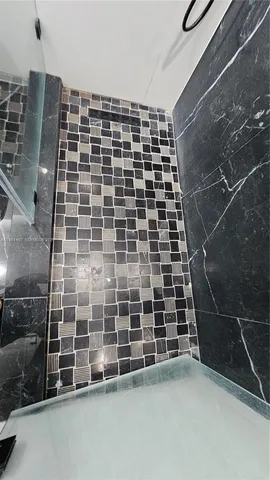 $5,000 | 1861 Northwest N River Drive, Unit 11, Miami, FL 33125