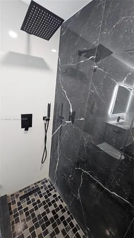 $5,000 | 1861 Northwest N River Drive, Unit 11, Miami, FL 33125