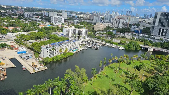 $5,000 | 1861 Northwest N River Drive, Unit 11, Miami, FL 33125