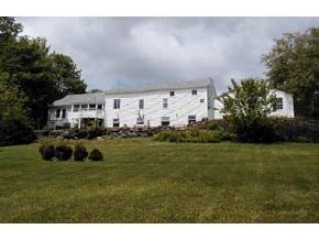 579 Wilton Road Peterborough, NH 03458 - Photo 2 of 5