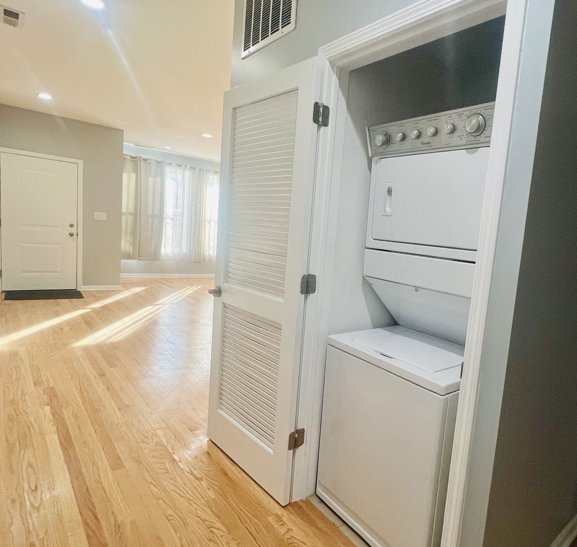 1750 West Cermak Road, Unit 2 Chicago, IL 60608 - Photo 8 of 8