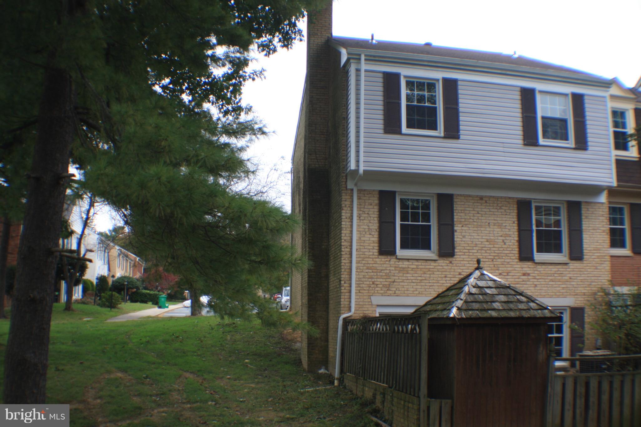 35 Rye Court Gaithersburg, MD 20878 - Photo 28 of 28 Exterior (Rear)