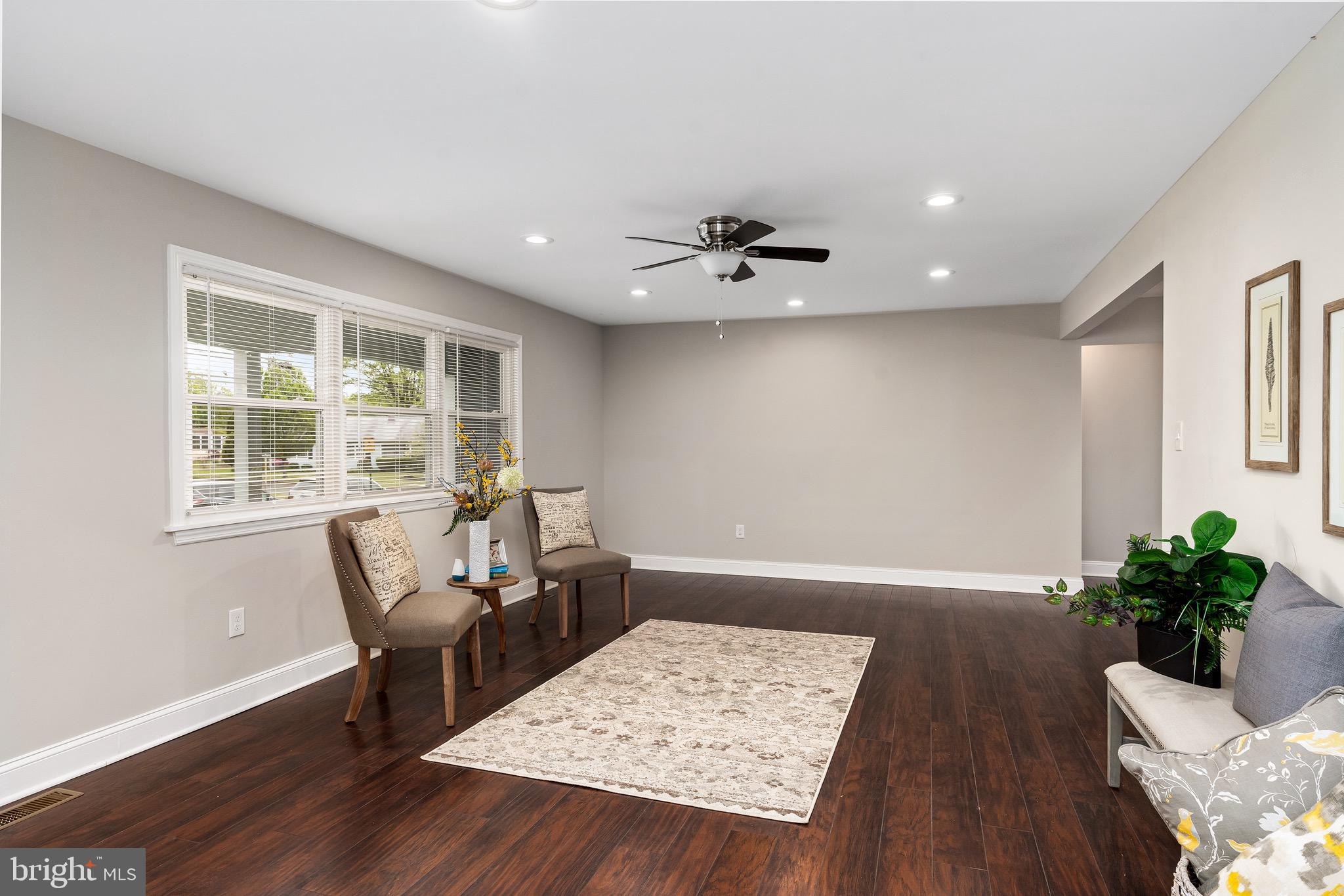 24 Winding Way Road Stratford, NJ 08084 - Photo 2 of 24