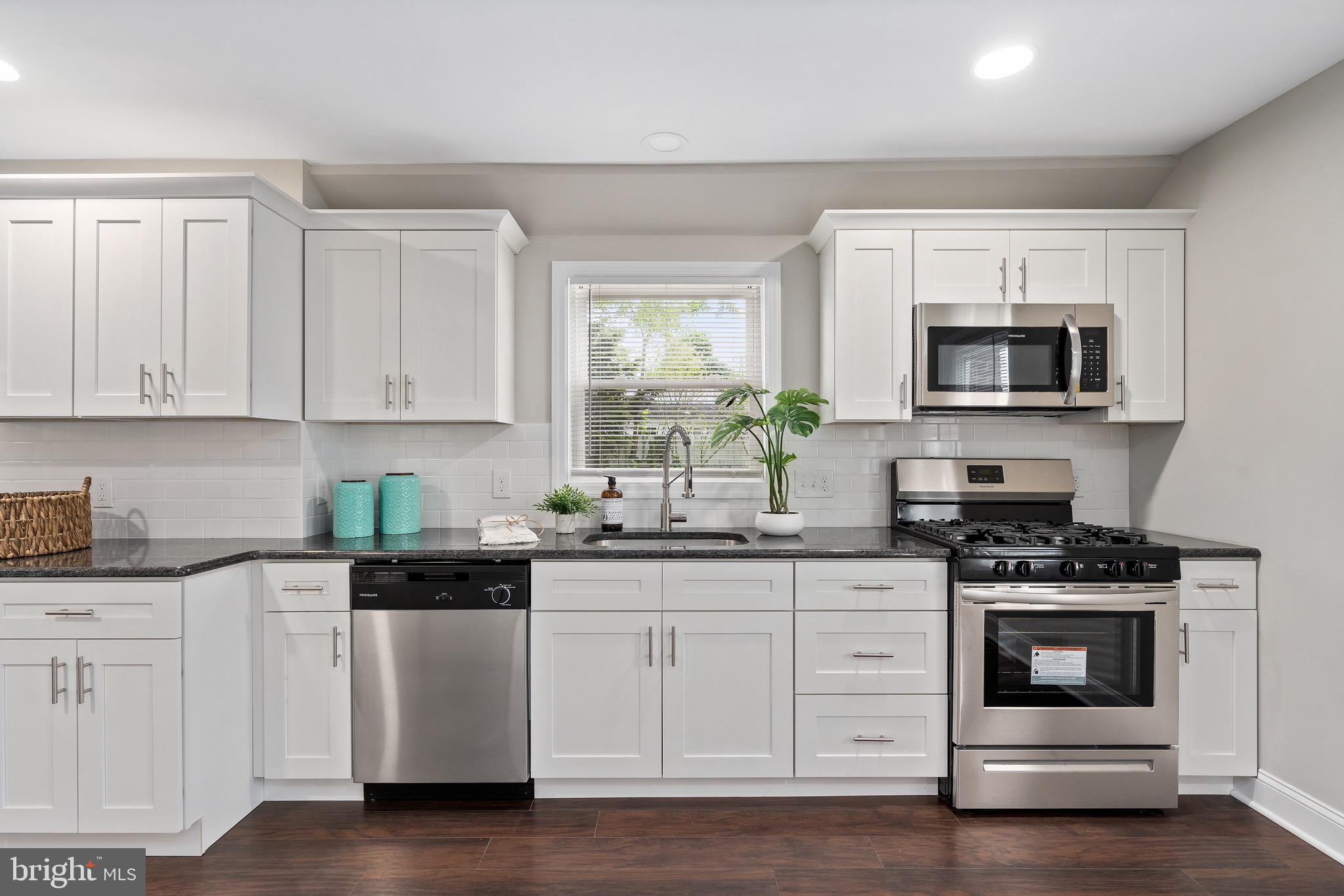 24 Winding Way Road Stratford, NJ 08084 - Photo 8 of 24