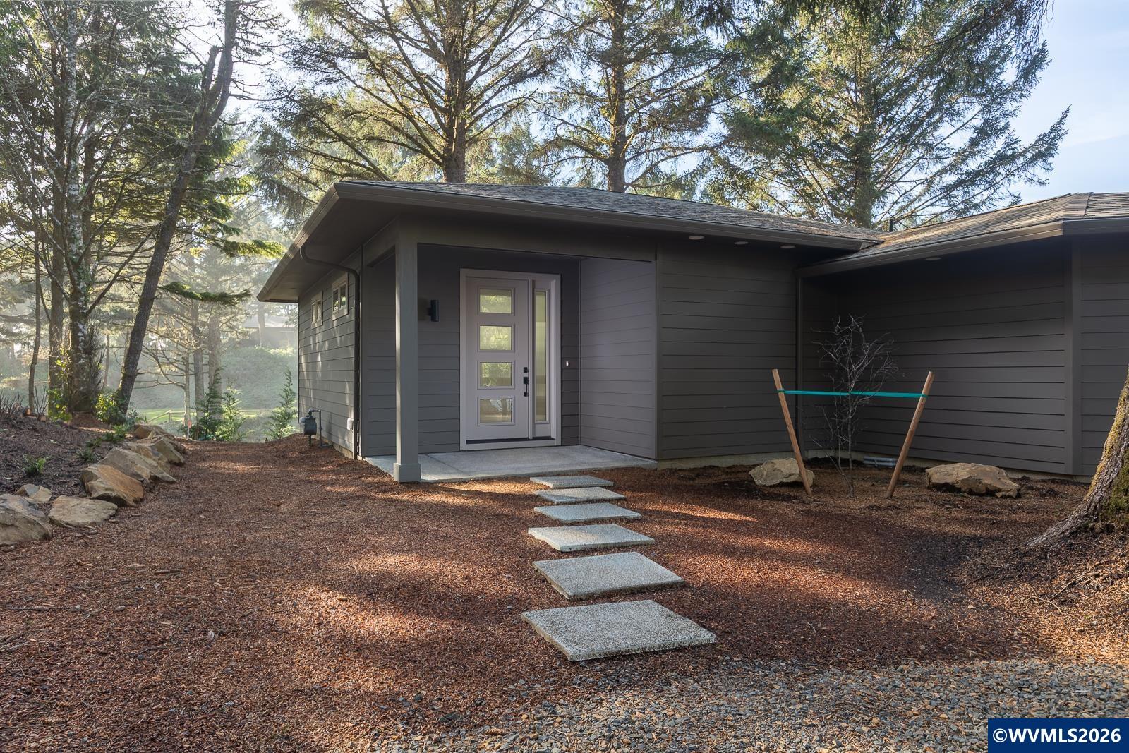 105 West Bay Point Road Gleneden Beach, OR 97388 - Photo 3 of 47